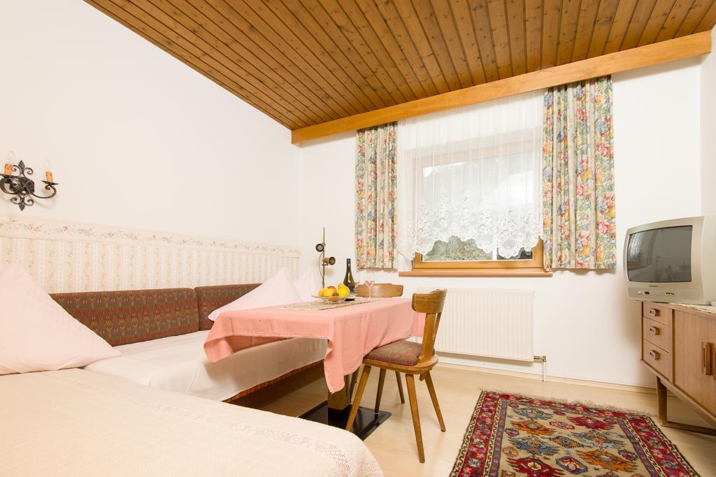 Gaestehaus Helga شارنيتز الغرفة الصورة